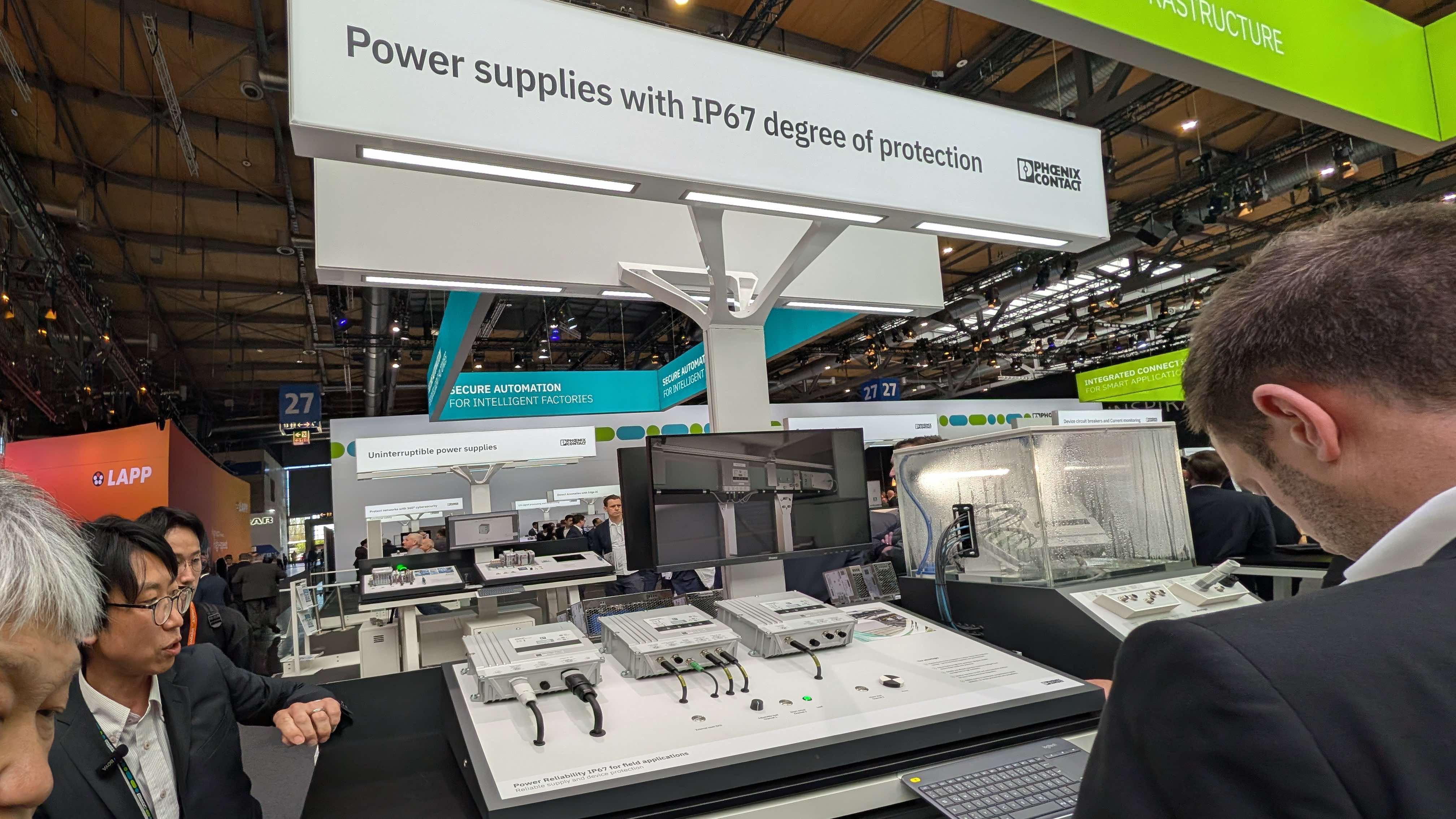IP67対応の電源