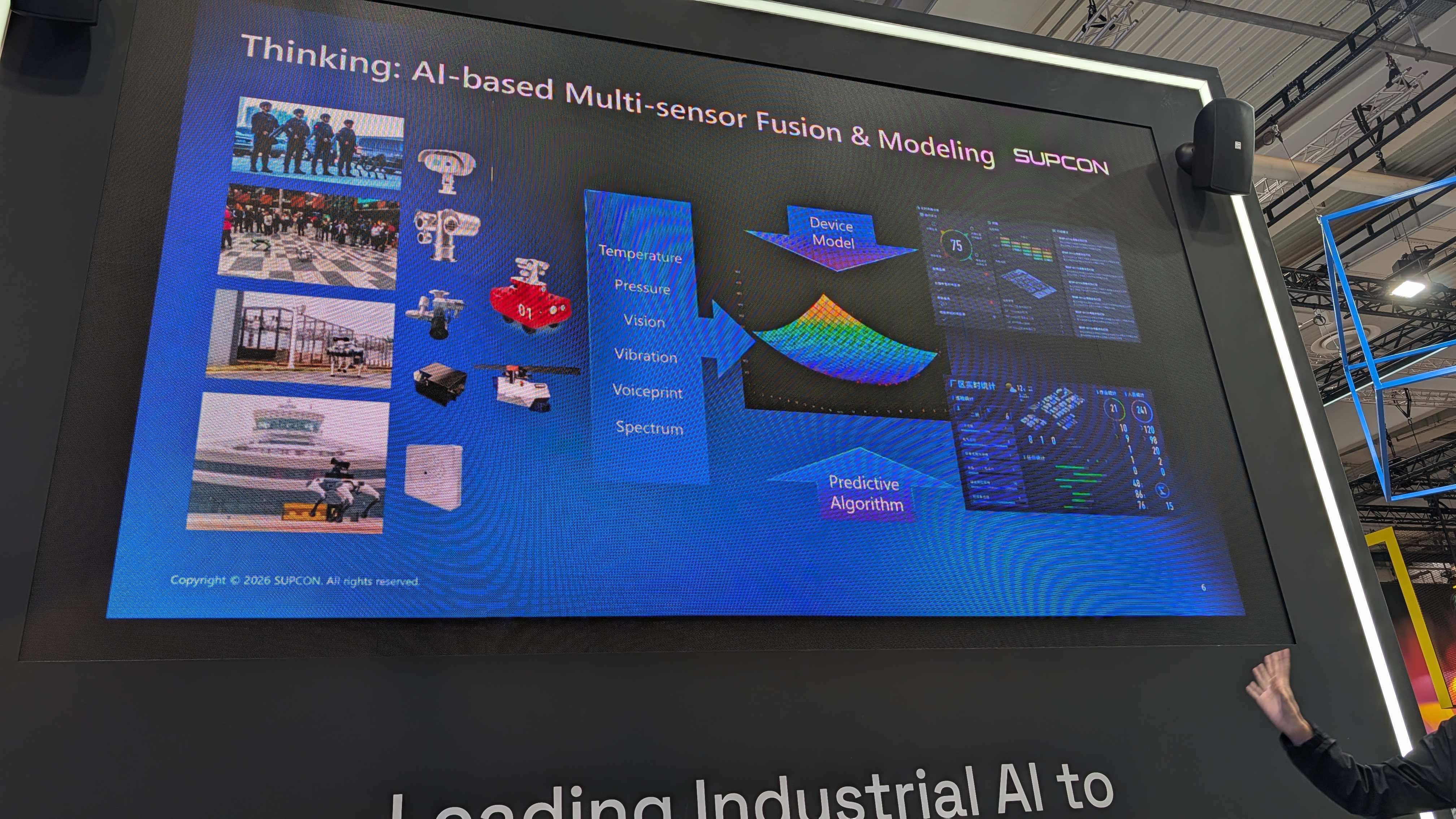 Thinking: AI-based Multi-sensor Fusion & modelingのスライド