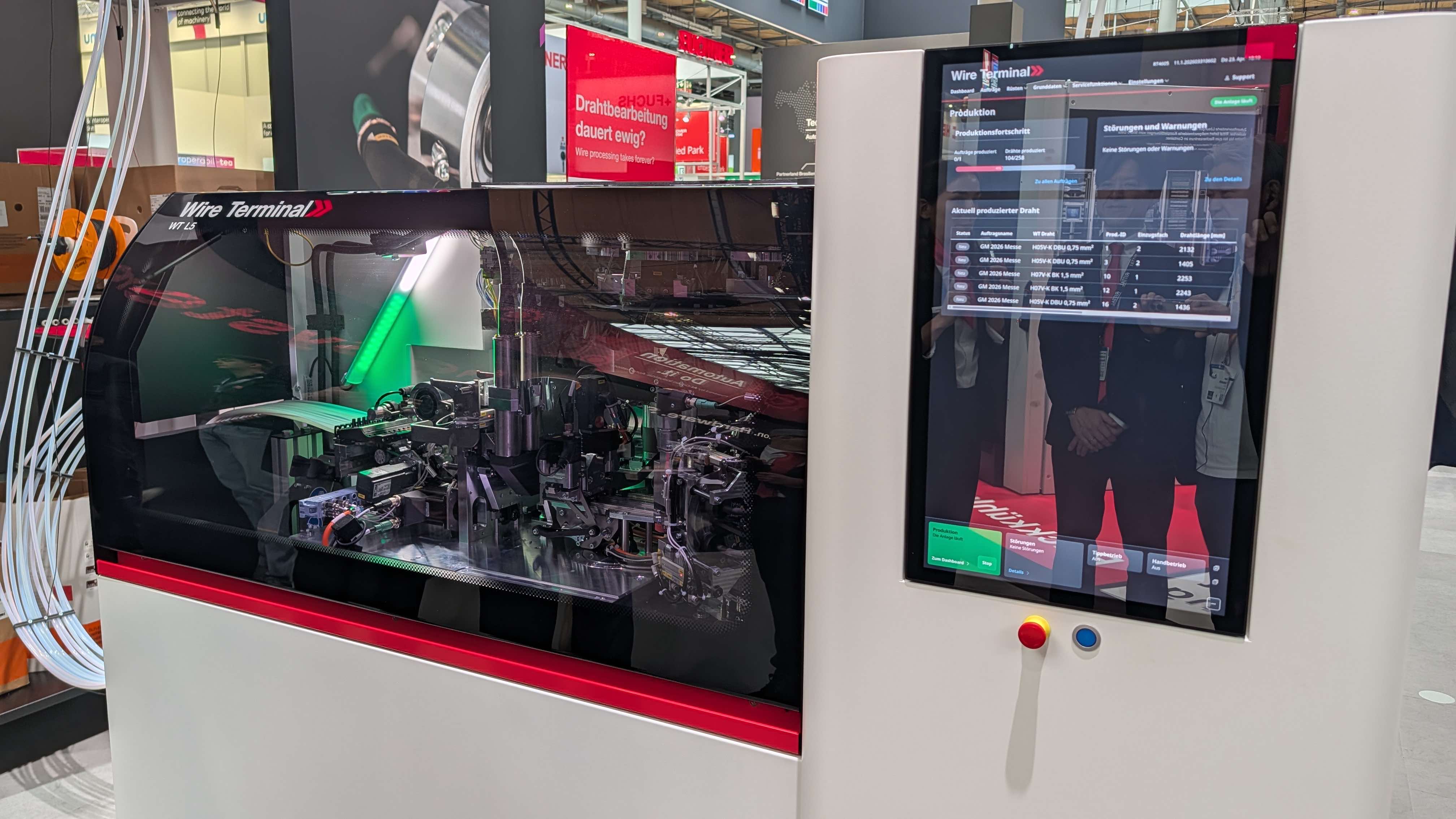 Rittal Automation Systemsの自動配線機「Wire Terminal」